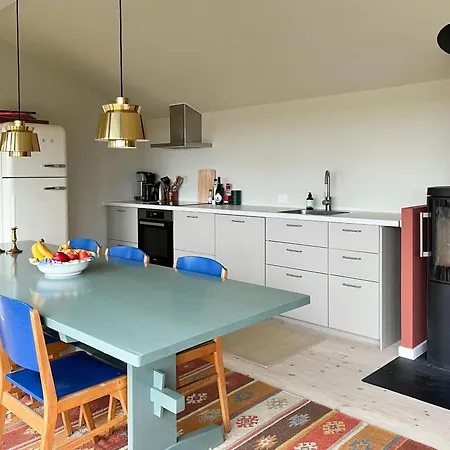 Beachfront With Sea View And Wild Nature Vakantiehuis Nordenbro Vesteregn