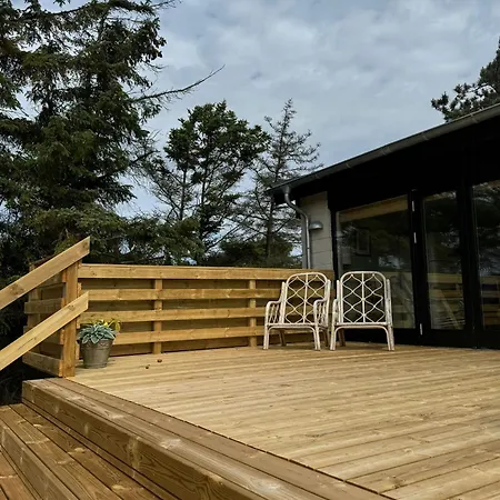 Beachfront With Sea View And Wild Nature Nordenbro Vesteregn