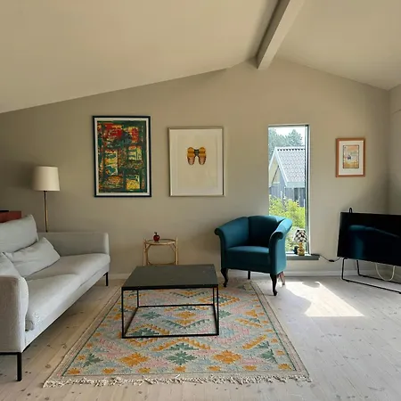 Beachfront With Sea View And Wild Nature Nordenbro Vesteregn