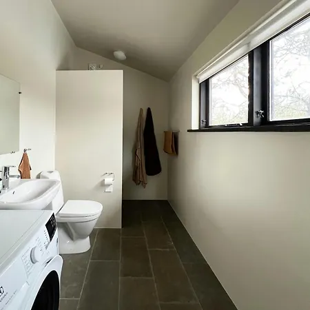 Beachfront With Sea View And Wild Nature Vakantiehuis *