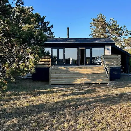 Beachfront With Sea View And Wild Nature Holiday home *